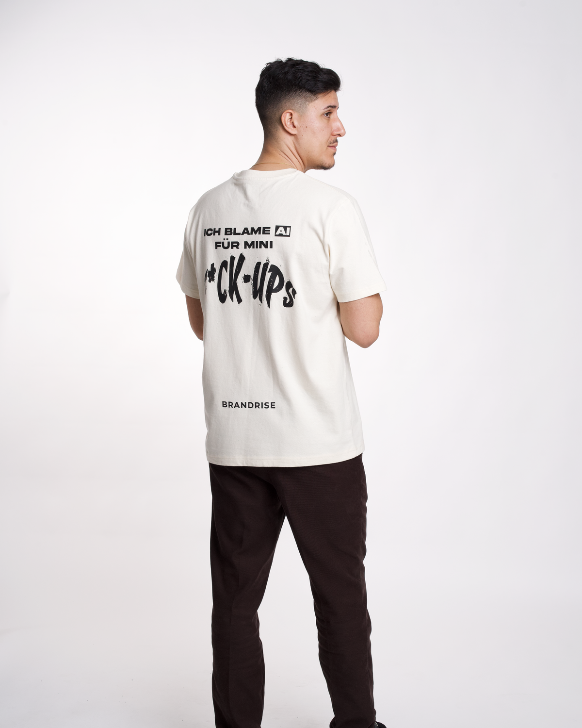 AI Tee - Offwhite — BRANDRISE — Bild 4